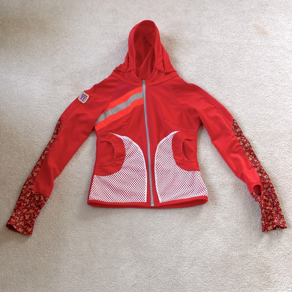 Stylish Red Hooded Women's Jacket